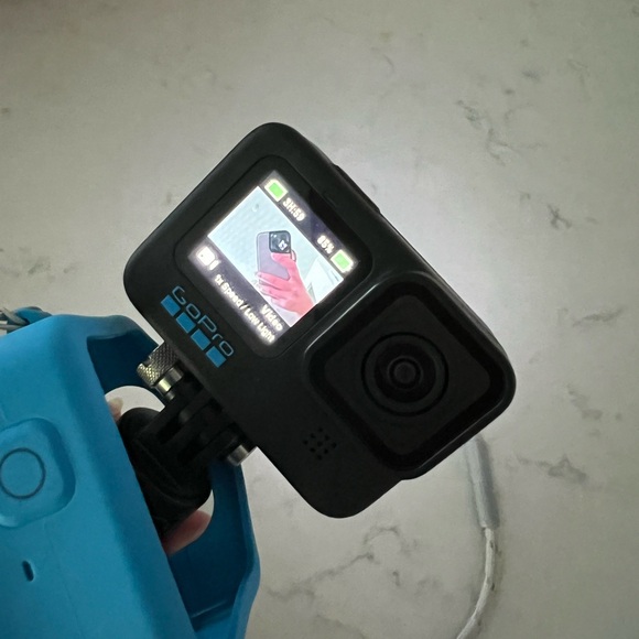 HERO 11 Black Go Pro and Accessories Bundle - Picture 5 of 6